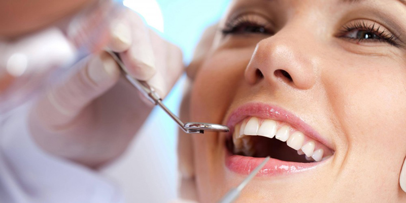Чим можна замінити ультразвукове чищення зубів?